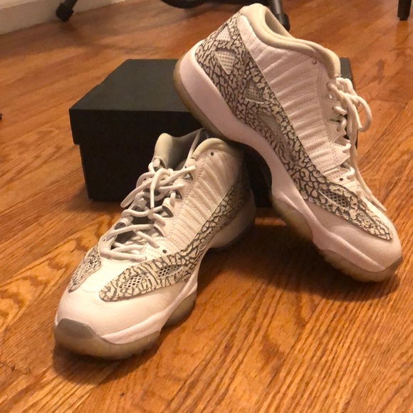 Nike Other - Air Jordan 11 retro low